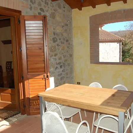 호텔 La Casella 3*